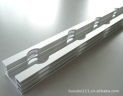 佛山翔圖鋁業(yè) 廠家直銷鋁合金衣柜型材，量價(jià)雙優(yōu)的品質(zhì)之選